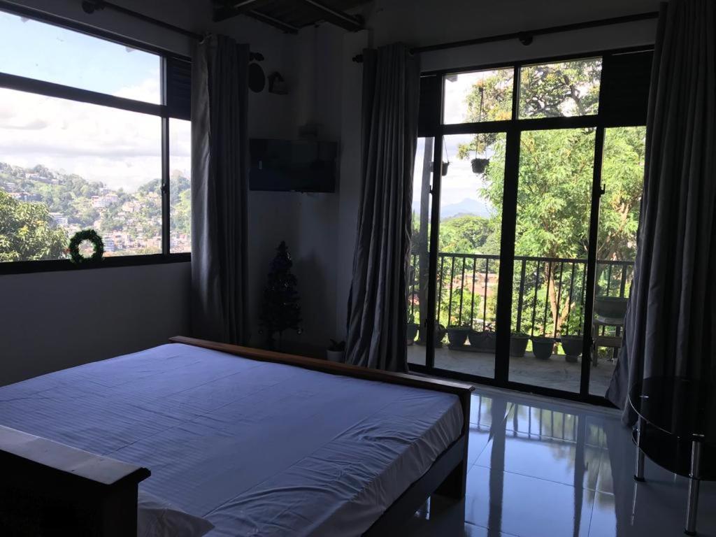 S V Homestay Kandy Exteriér fotografie